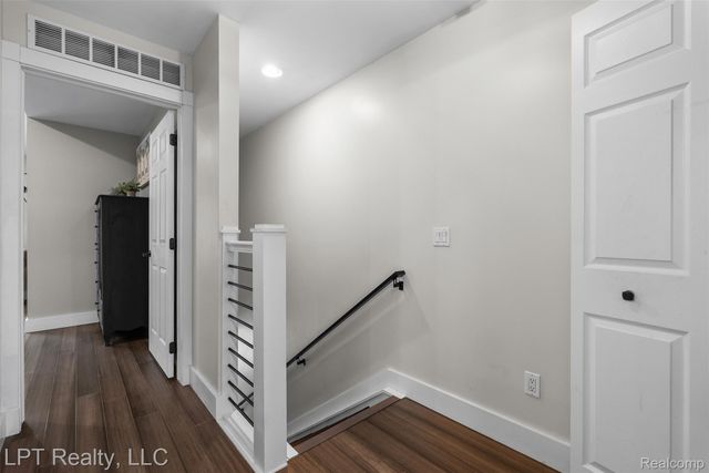 109 S 2nd Street, Brighton, MI 48116