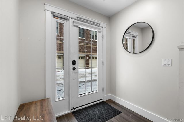 109 S 2nd Street, Brighton, MI 48116