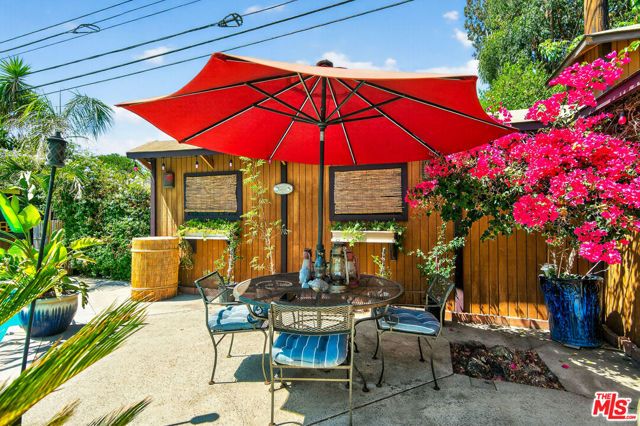 1701 N Buena Vista Street, Burbank, CA 91505