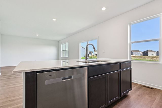 1816 Overland Drive, Plainfield, IL 60586