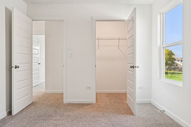 1816 Overland Drive, Plainfield, IL 60586