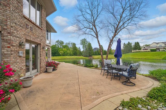 219 Chateau Valley Lane, South Lebanon, OH 45065