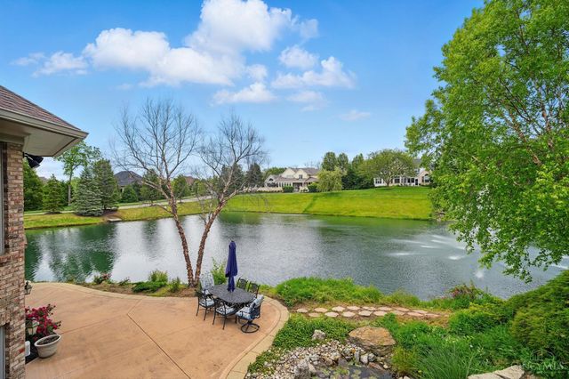 219 Chateau Valley Lane, South Lebanon, OH 45065