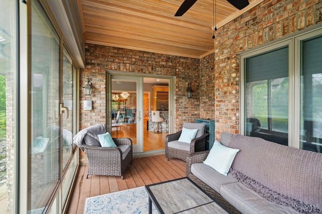 219 Chateau Valley Lane, South Lebanon, OH 45065