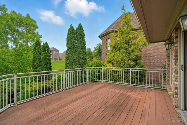 219 Chateau Valley Lane, South Lebanon, OH 45065