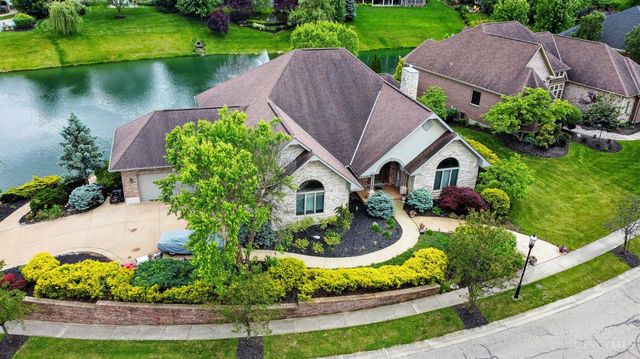 219 Chateau Valley Lane, South Lebanon, OH 45065