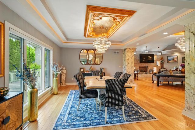 219 Chateau Valley Lane, South Lebanon, OH 45065