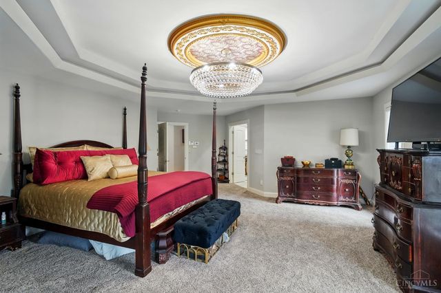 219 Chateau Valley Lane, South Lebanon, OH 45065