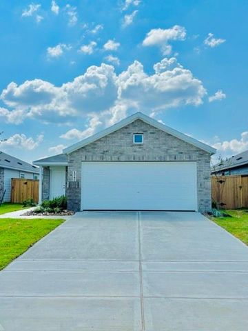 1747 W Stroker Road, Crosby, TX 77532