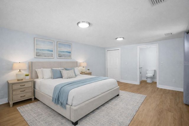 2606 W HENRY AVENUE, Tampa, FL 33614