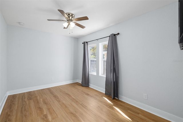 2606 W HENRY AVENUE, Tampa, FL 33614