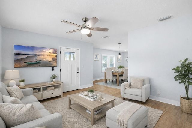 2606 W HENRY AVENUE, Tampa, FL 33614