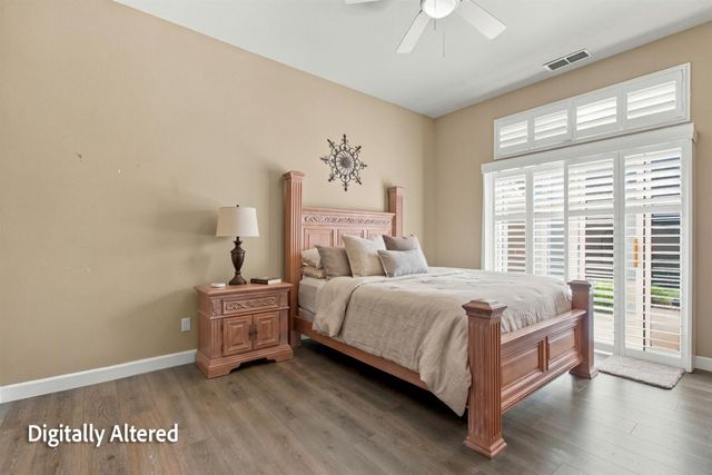 404 Solmar Ct, Oakdale, CA 95361