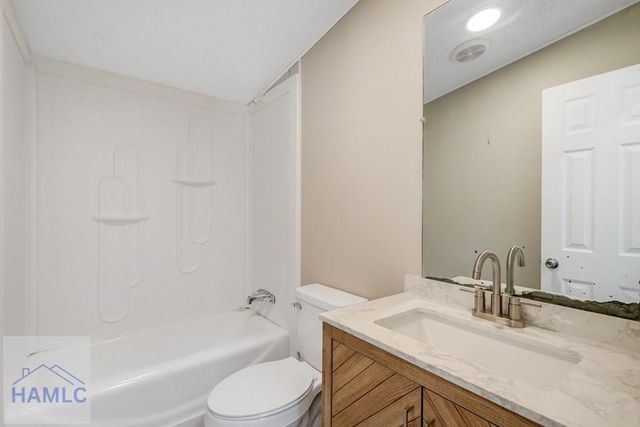 369 E Shellcracker Road, Jesup, GA 31545