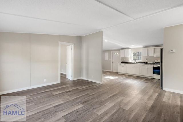 369 E Shellcracker Road, Jesup, GA 31545