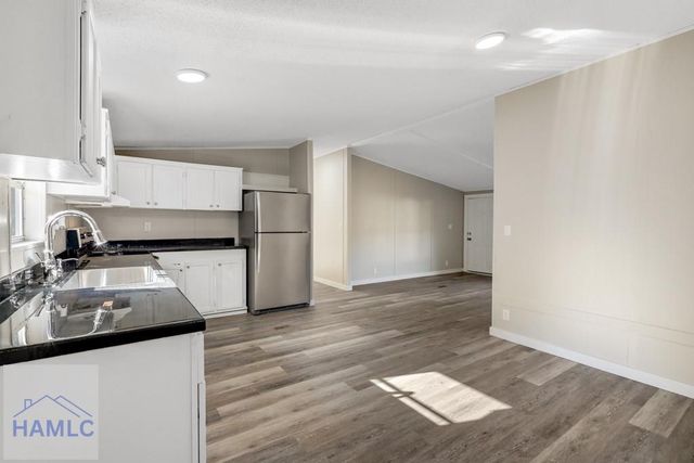 369 E Shellcracker Road, Jesup, GA 31545