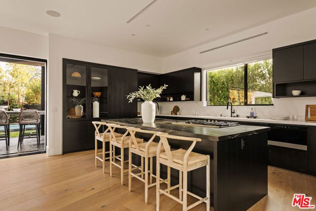 5988 W 76th Street, Los Angeles, CA 90045