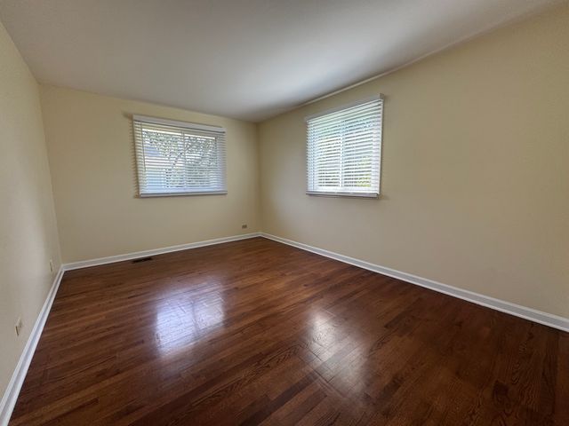1656 Castbourne Court, Wheaton, IL 60189
