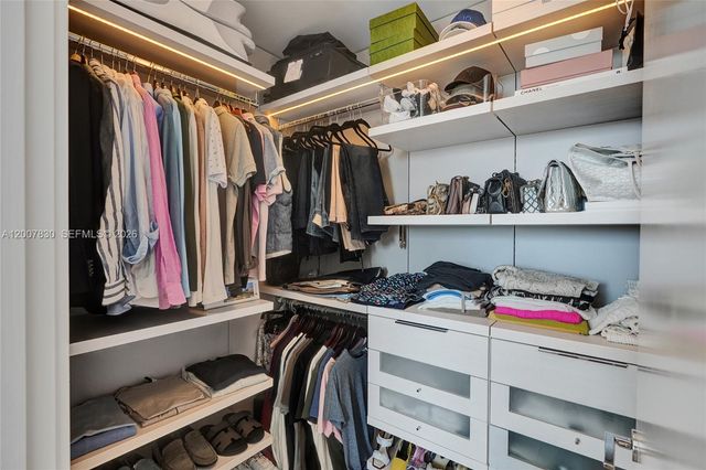 10201 Collins Ave 404, Bal Harbour, FL 33154