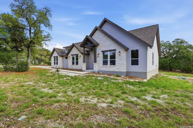 860 Rayner Ranch, Spring Branch, TX 78070