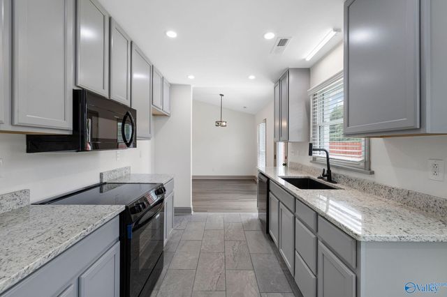 182 Barnstable Court, Harvest, AL 35749