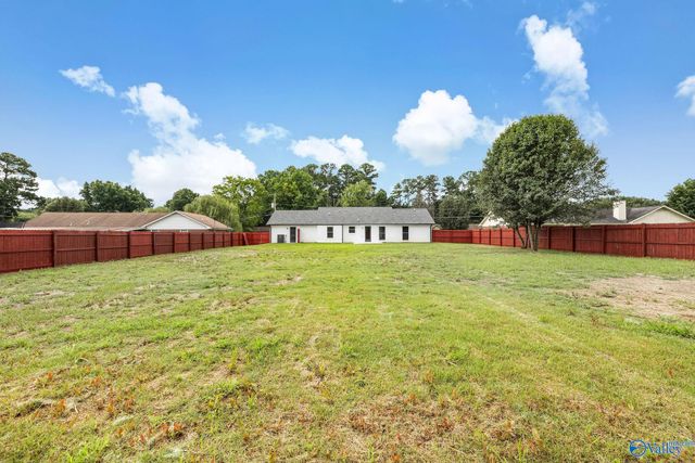 182 Barnstable Court, Harvest, AL 35749