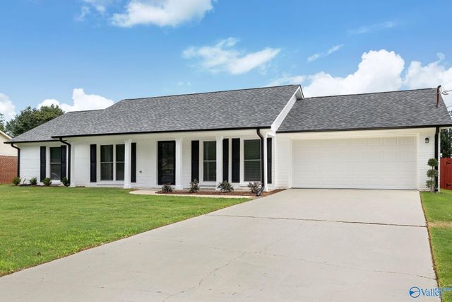 182 Barnstable Court, Harvest, AL 35749