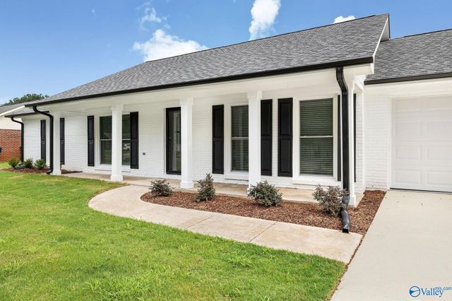 182 Barnstable Court, Harvest, AL 35749