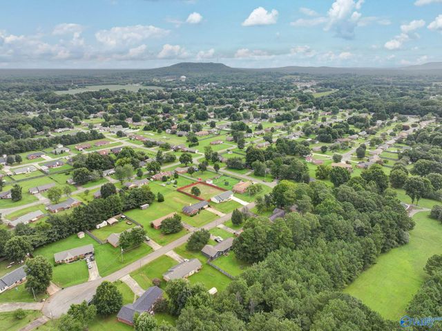 182 Barnstable Court, Harvest, AL 35749