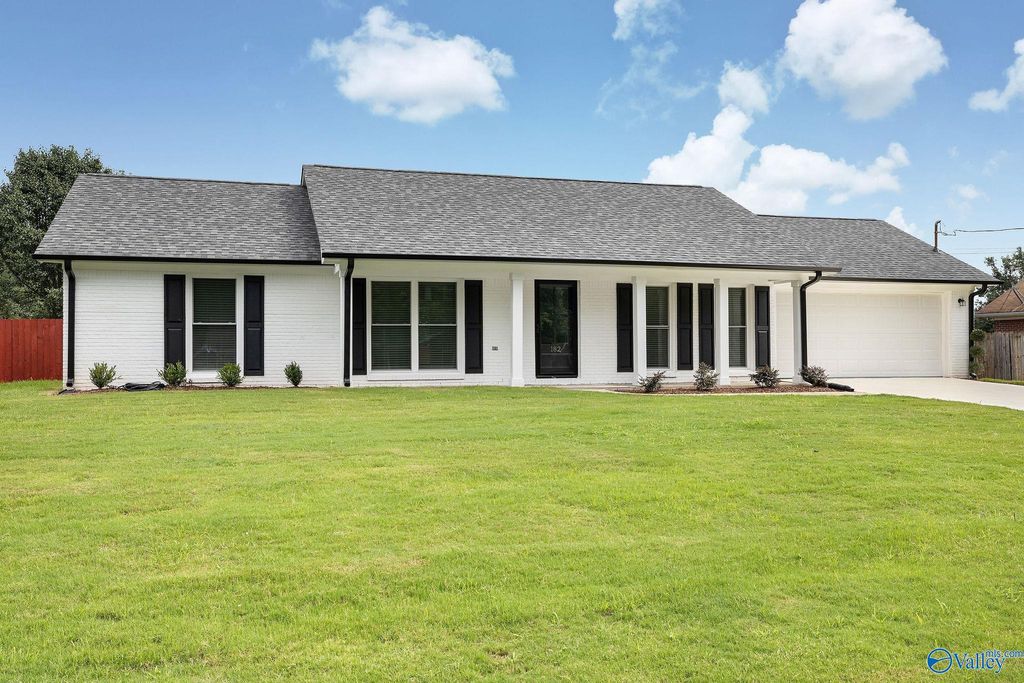 182 Barnstable Court, Harvest, AL 35749