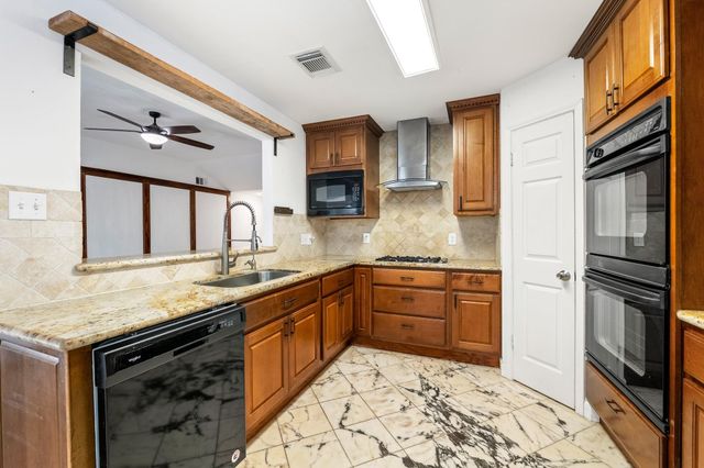 1011 Western Meadows Drive, Katy, TX 77450