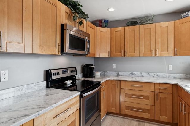 13614 CROFT DRIVE N, Largo, FL 33774