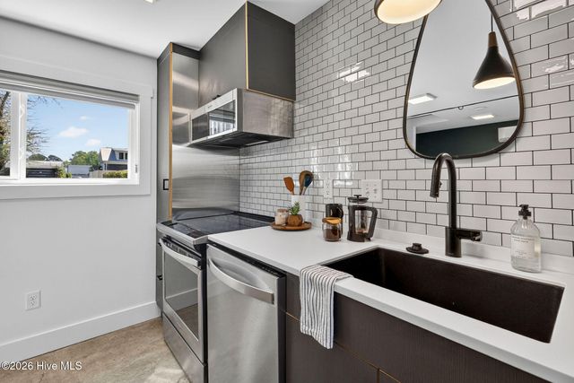 1516 Castle Street, Wilmington, NC 28401