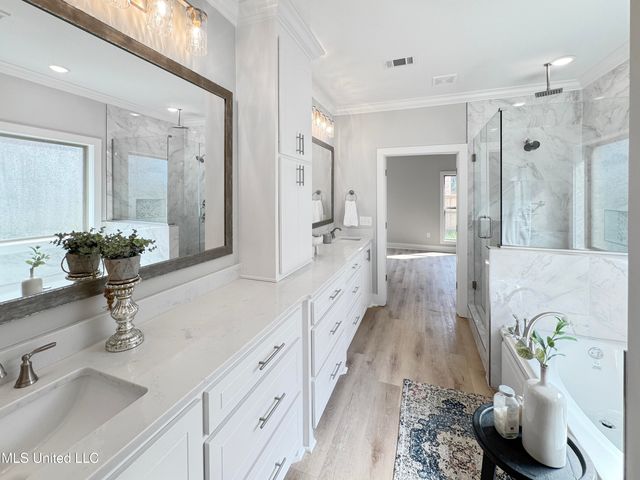 1018 Kensington Drive, Flowood, MS 39232