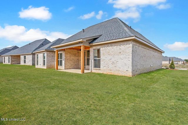1018 Kensington Drive, Flowood, MS 39232
