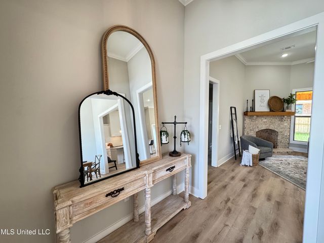 1018 Kensington Drive, Flowood, MS 39232