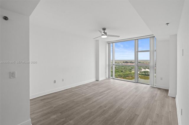 2681 N Flamingo Road 2205S, Sunrise, FL 33323