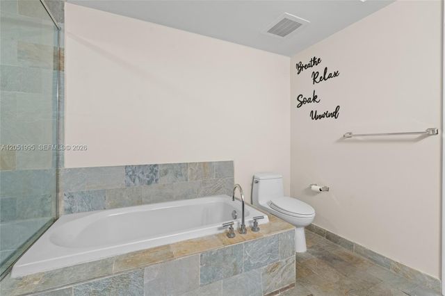 2681 N Flamingo Road 2205S, Sunrise, FL 33323