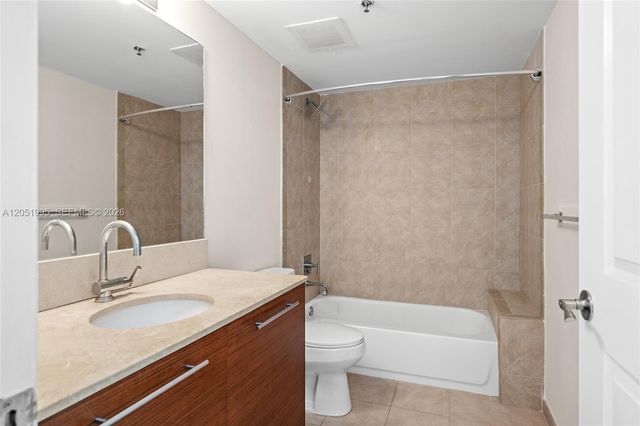2681 N Flamingo Road 2205S, Sunrise, FL 33323