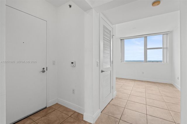 2681 N Flamingo Road 2205S, Sunrise, FL 33323