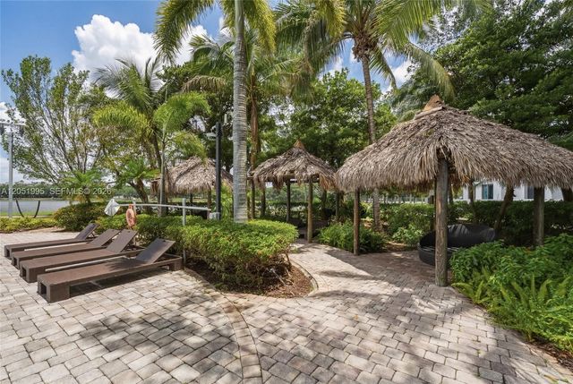 2681 N Flamingo Road 2205S, Sunrise, FL 33323