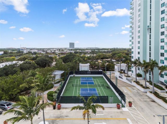 2681 N Flamingo Road 2205S, Sunrise, FL 33323