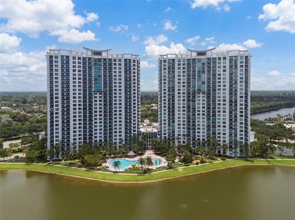 2681 N Flamingo Road 2205S, Sunrise, FL 33323