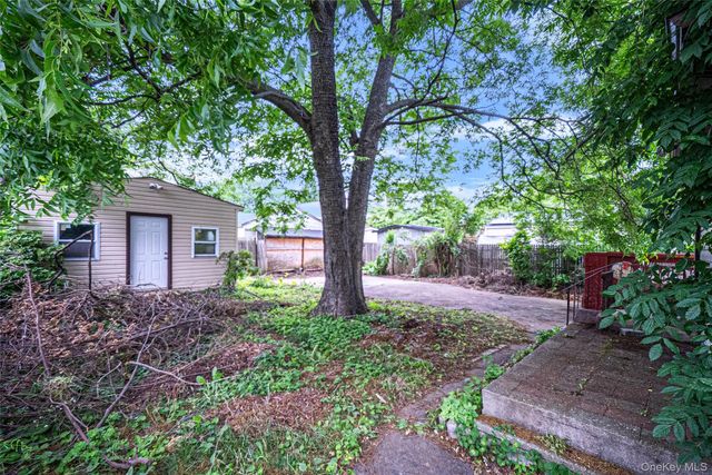 338 California Avenue, Uniondale, NY 11553