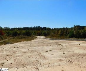 305 Davis Road, Ware Shoals, SC 29692