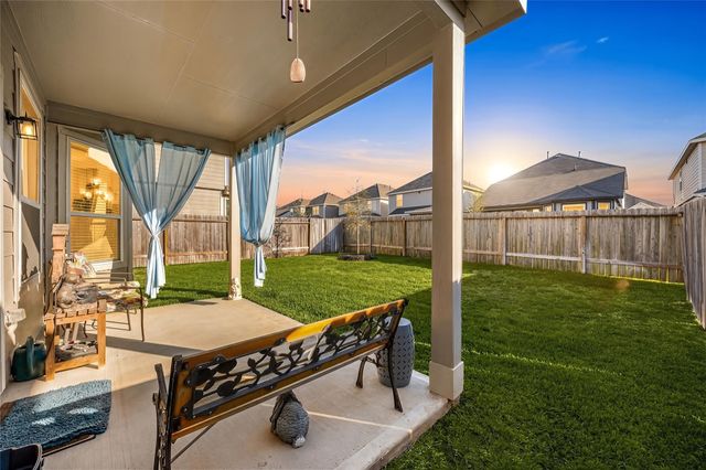 2927 August Mist Court, Conroe, TX 77304