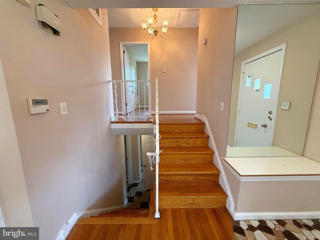 7104 ADELPHI RD, Hyattsville, MD 20782