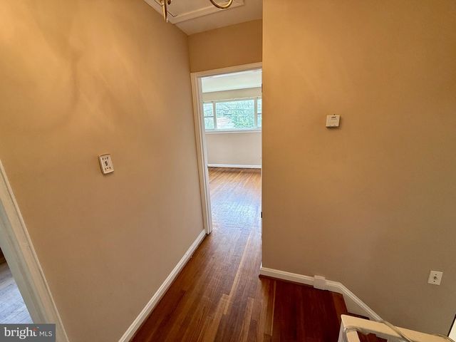 7104 ADELPHI RD, Hyattsville, MD 20782