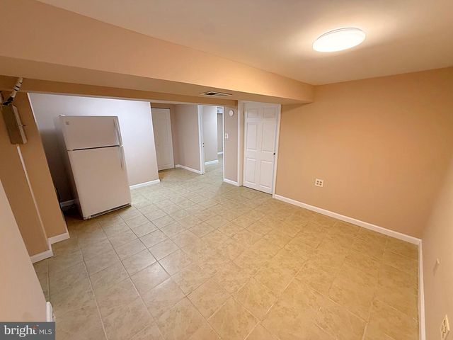 7104 ADELPHI RD, Hyattsville, MD 20782