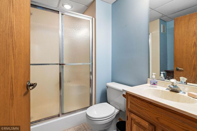 3220 Marlin Avenue, Vadnais Heights, MN 55127
